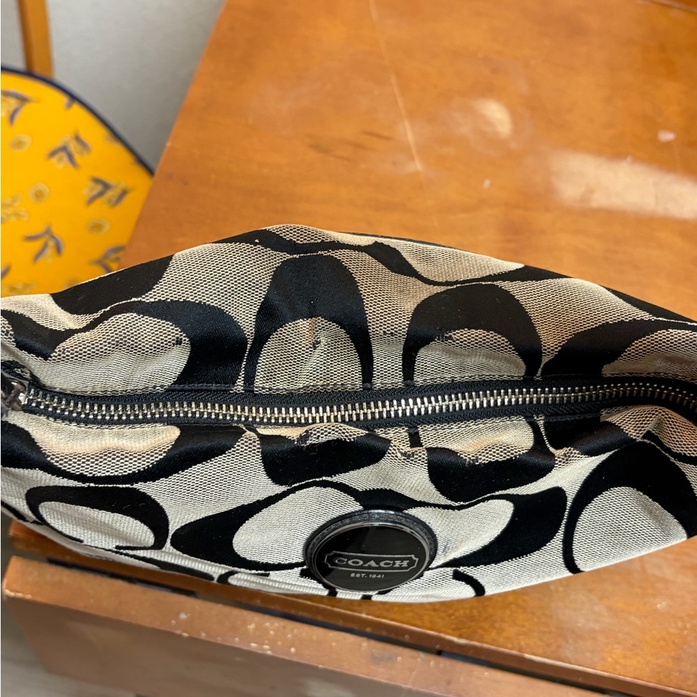 Gorgeous Vintage Y2k Coach Signature C s Slouchy Crossbody/ Shoulder bag tote - Picture 10 of 13